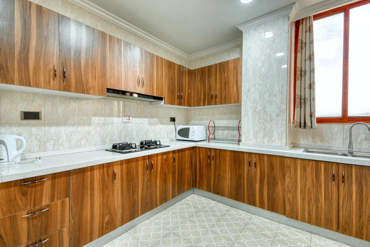 ארושה Kibo Palace Apartments מראה חיצוני תמונה